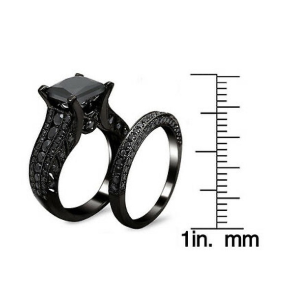 Princess Cut 2.25ct Black Sapphire 14kt Ring - Picture 2 of 8